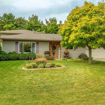 1410 Bea Ann Dr, Dodgeville, WI 53533