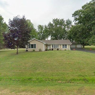 14117 Compton Ln, Woodstock, IL 60098