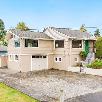 1412 Park Dr, Everett, WA 98203