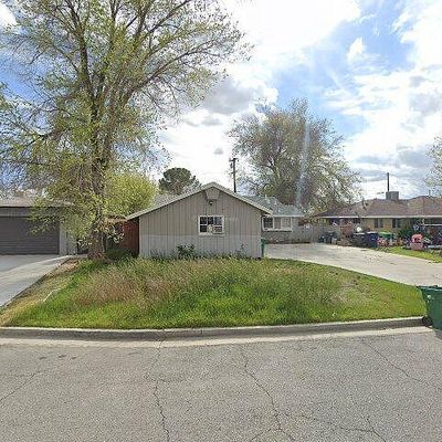 1414 W Avenue H13, Lancaster, CA 93534