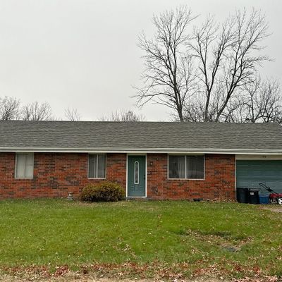 1416 Loveland Dr, Stewartsville, MO 64490