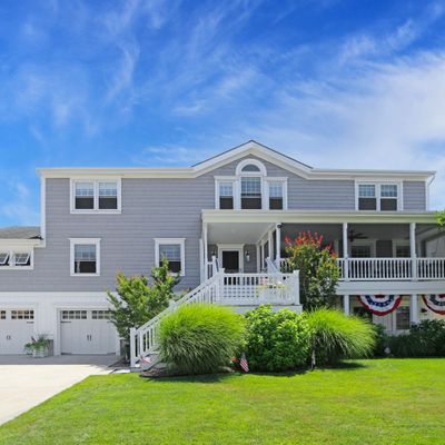 1418 E Shore Dr, Brigantine, NJ 08203