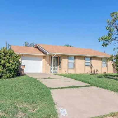 1423 Gregory Dr, San Angelo, TX 76905