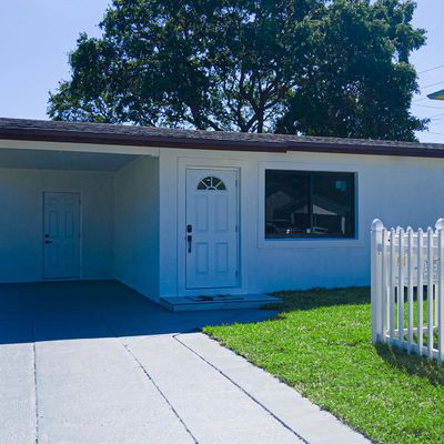 1426 S M St, Lake Worth Beach, FL 33460