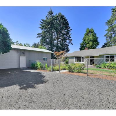 1427 Anderson Ln, Springfield, OR 97477