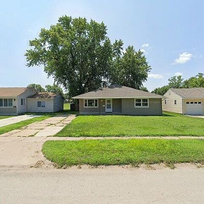 1427 Jackson St, Blair, NE 68008