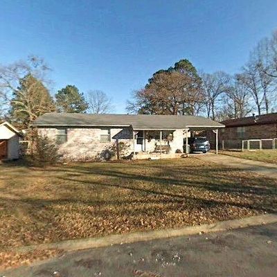 1427 Maple St, Malvern, AR 72104