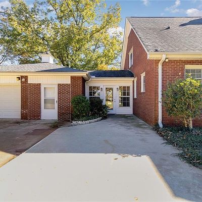 1429 E Calhoun St, Anderson, SC 29621