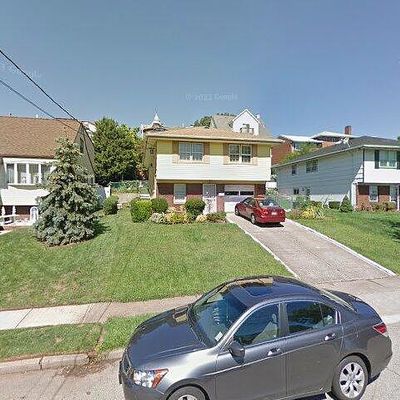 143 Ames St, Hackensack, NJ 07601