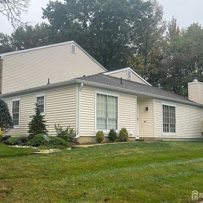 143 Archery Ct, Old Bridge, NJ 08857