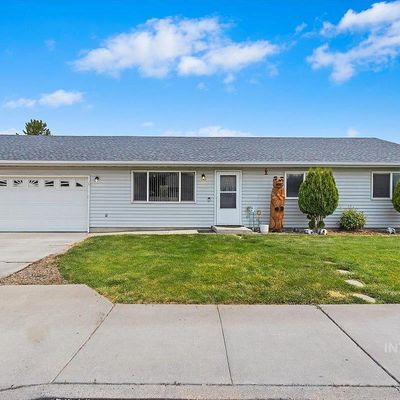 143 Coronado Ave, Twin Falls, ID 83301