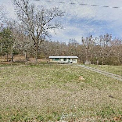 143 Ratledge Rd, Sweetwater, TN 37874