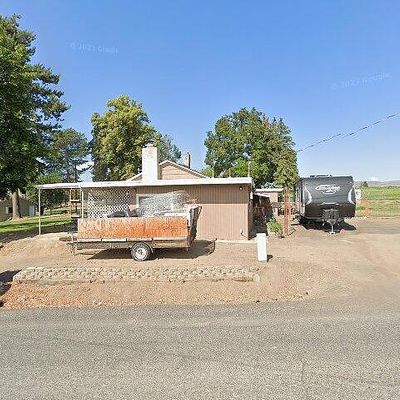 1430 Cook Rd, Yakima, WA 98908