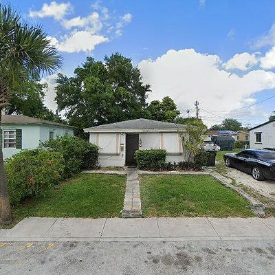 1431 Ne 152 Nd Ter, North Miami Beach, FL 33162