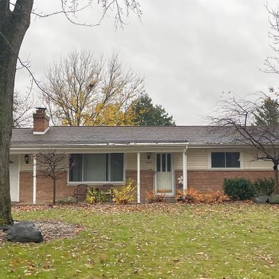 1438 Sheffield Dr, Saginaw, MI 48638