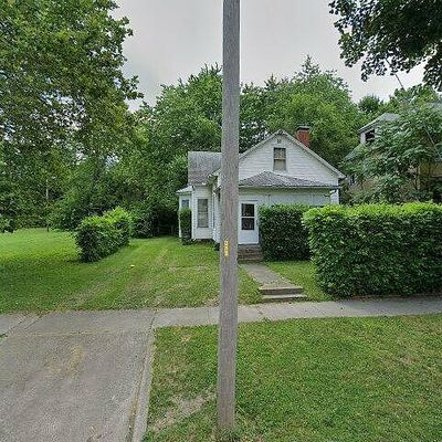 1439 N Church St, Decatur, IL 62526