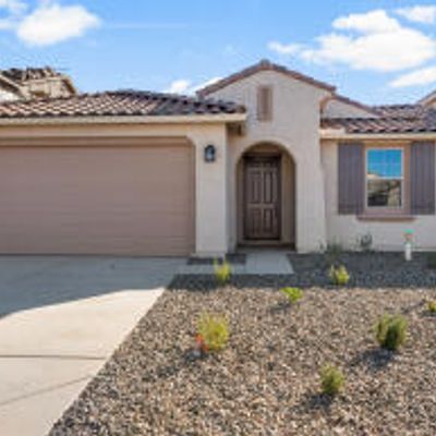 1445 W Saddle Run, Apache Junction, AZ 85120