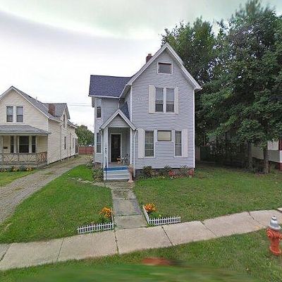 1447 W 101 St St, Cleveland, OH 44102