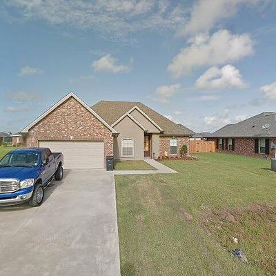 145 Harvest Ct, Thibodaux, LA 70301