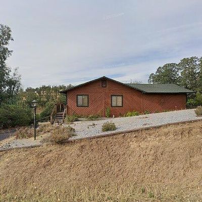 14525 Carriage Ln, Red Bluff, CA 96080