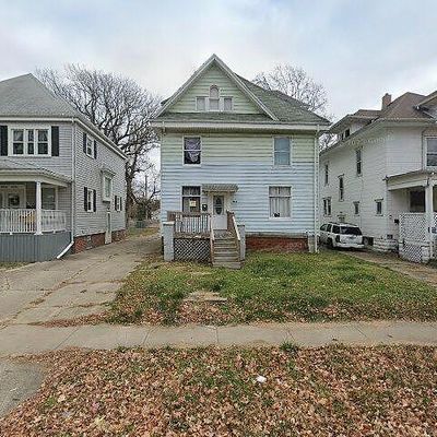 1454 N Main St, Decatur, IL 62526