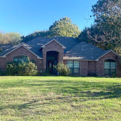 1632 Canyon Creek Dr E, Azle, TX 76020