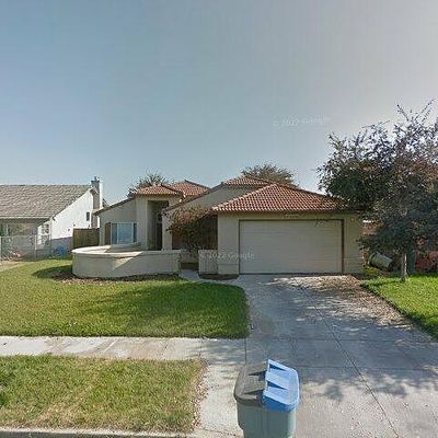 1634 N Sol Ct, Visalia, CA 93292