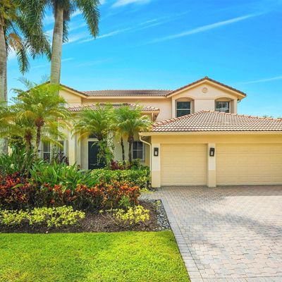 1642 Victoria Pointe Cir, Weston, FL 33327