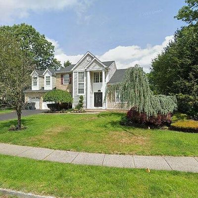 1647 White Water Ct, Toms River, NJ 08755