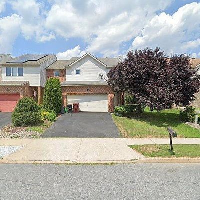 1649 Harding Cir, Whitehall, PA 18052