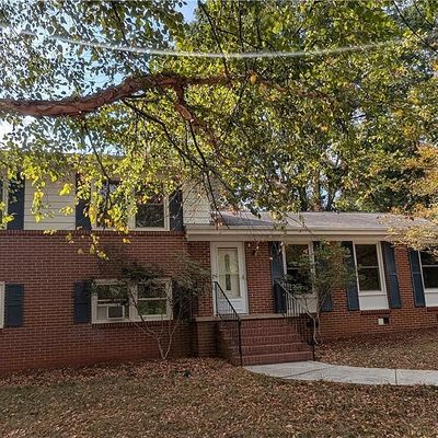 165 Woodvalley Ln, Athens, GA 30606