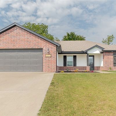 1650 Seattle Slew St, Prairie Grove, AR 72753