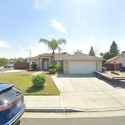 1656 N Mccaffrey Ave, Fresno, CA 93722