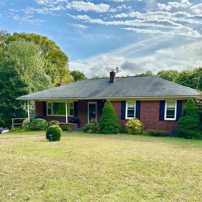 1657 Hartford Tpke, North Haven, CT 06473