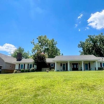 166 Denney Rd, Mathiston, MS 39752