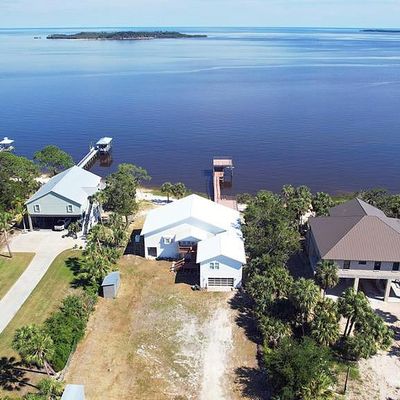 16616 Sw Airport Rd, Cedar Key, FL 32625