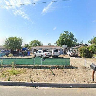 16624 E Newburgh St, Azusa, CA 91702