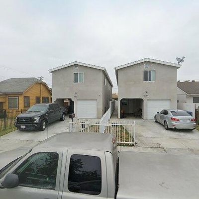 1665 E 84th St, Los Angeles, CA 90001