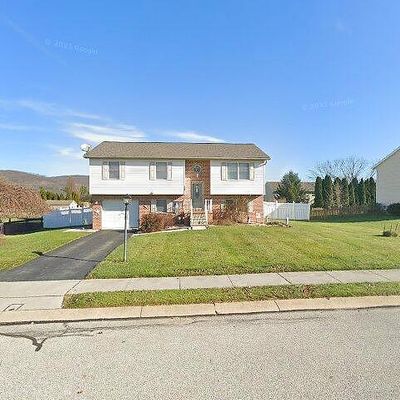 1667 Beech Ln, Hanover, PA 17331