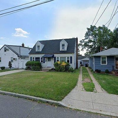 167 Sherry St, Woodbridge, NJ 07095