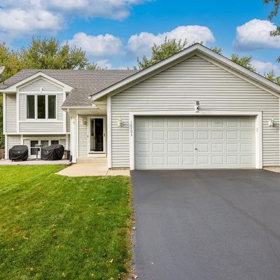 16793 Jonquil Trl, Lakeville, MN 55044