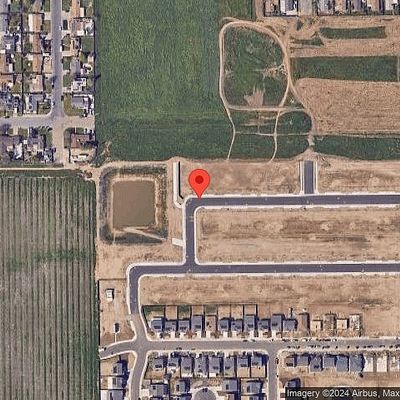 1698 Glory Ave, Tulare, CA 93274