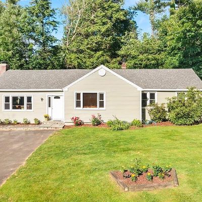 17 Buttonball Dr, Sandy Hook, CT 06482