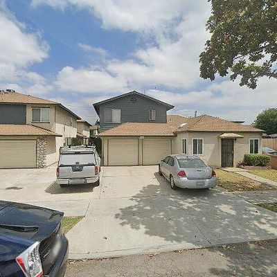 17 E Plymouth St #B, Long Beach, CA 90805