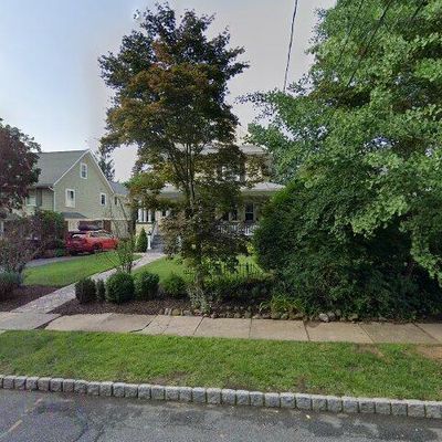 17 Elston Rd, Montclair, NJ 07043