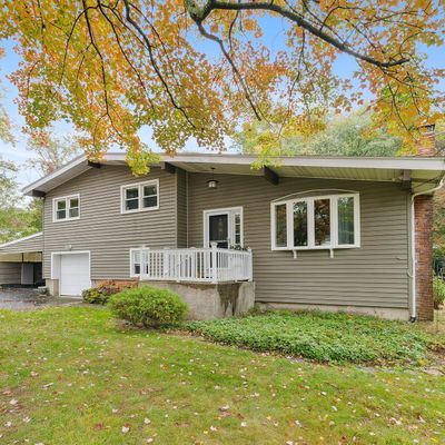 17 Jenny Ln, Wolcott, CT 06716