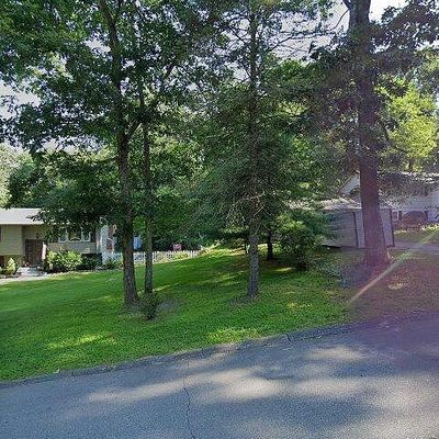 17 Marty's Way, Ledyard, CT 06339