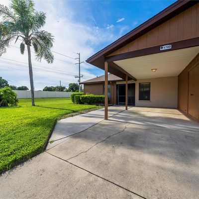 1700 Curry Avenue, Nokomis, FL 34275