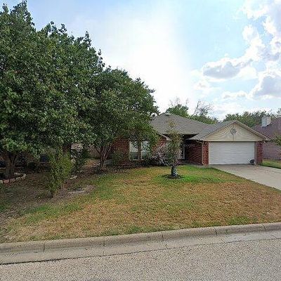 1704 Independence Rd, Blue Mound, TX 76131