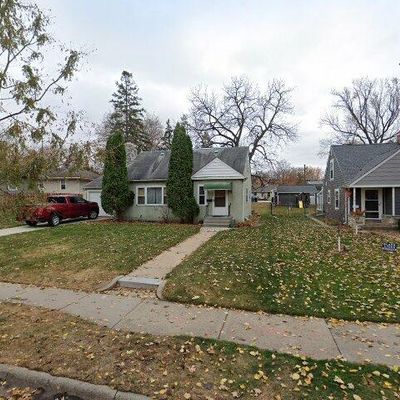 1705 E 57 Th St, Minneapolis, MN 55417